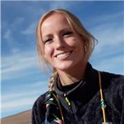 Profesora de Educación General Básica, con años de experiencia y con actual jefatura el 3er año básico. 
Mes especializo en las asignaturas de  Lenguaje y Comunicación  e  Historia y Ciencias Sociales . En los curso de 1° 2° 3° y 4° Básico.
También hago c